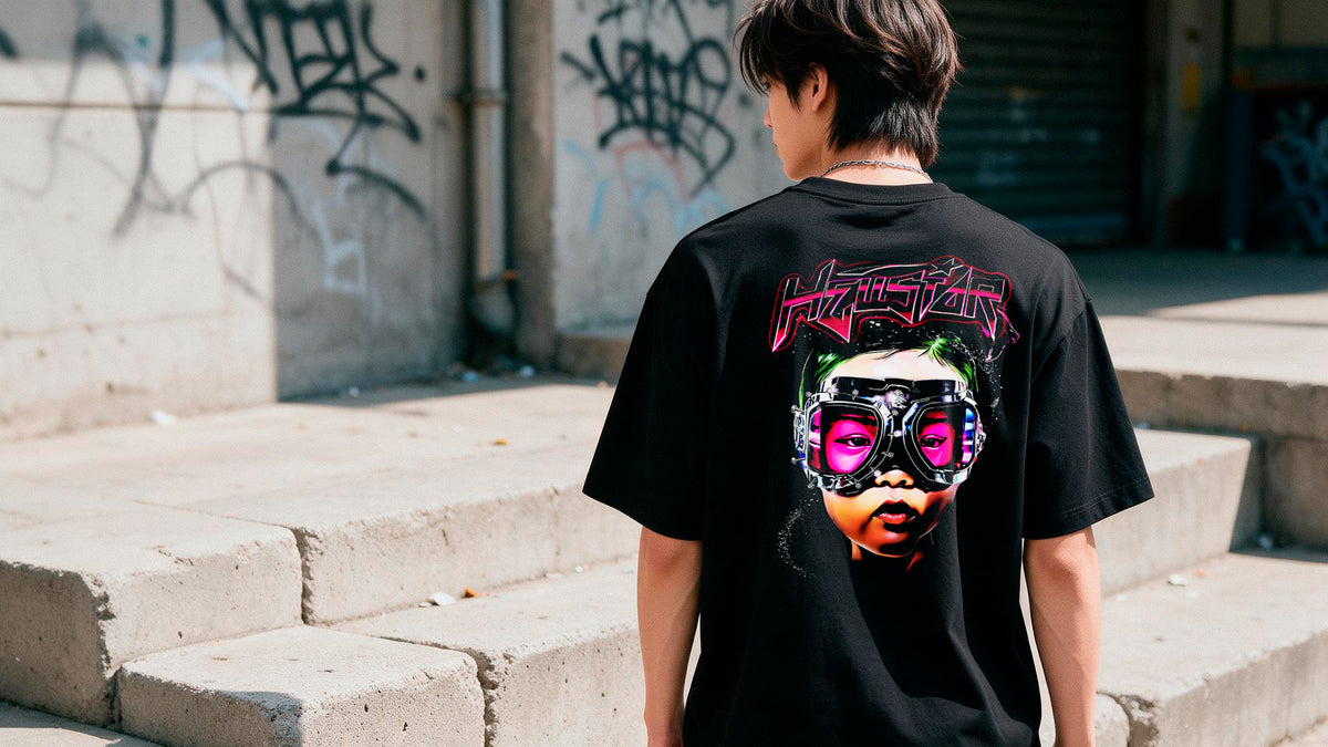 Polera negra SizeLux Hellstar Pink Shades