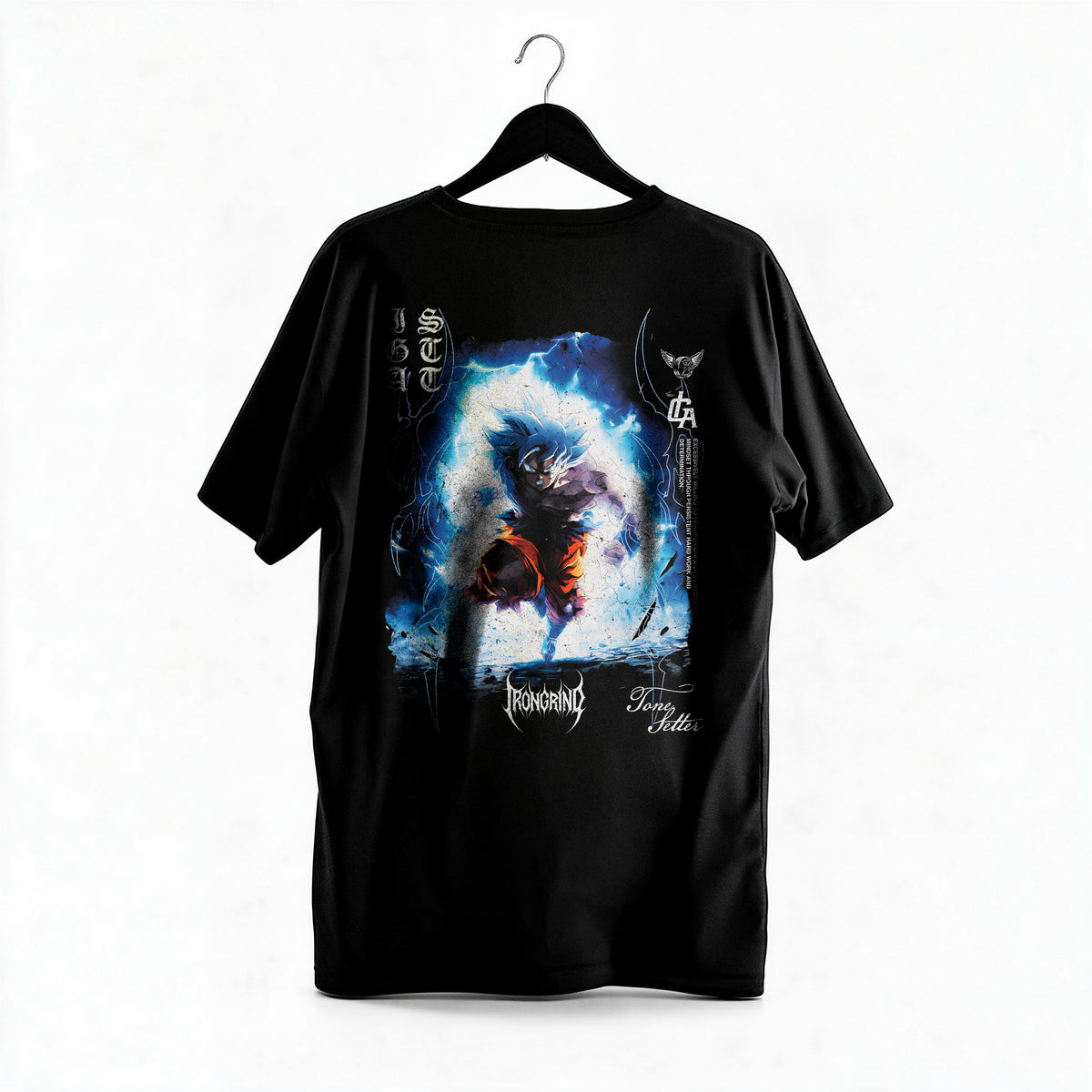 Polera Goku SSJ Blue - Dragon Ball Super - Regular - colgada espalda